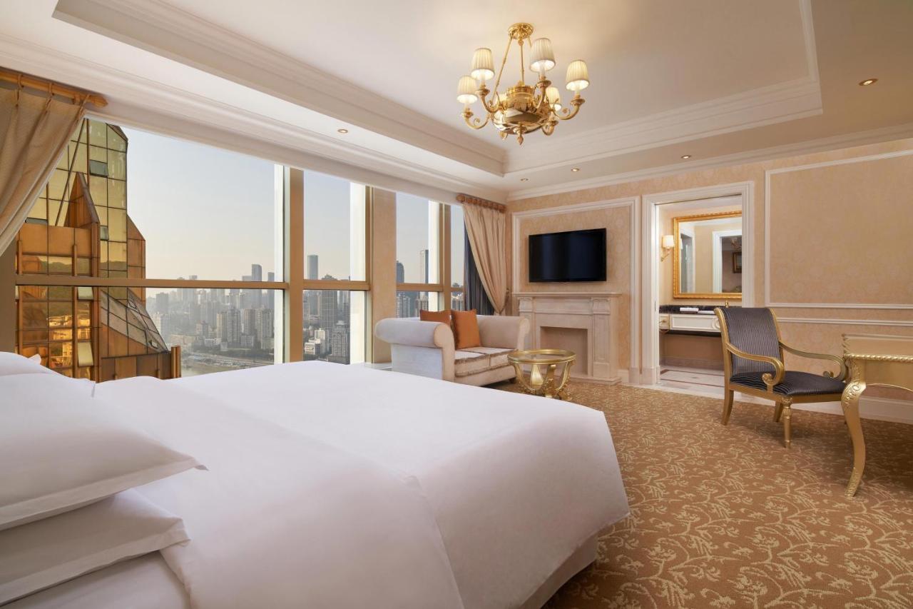 Sheraton Chongqing Hotel Esterno foto