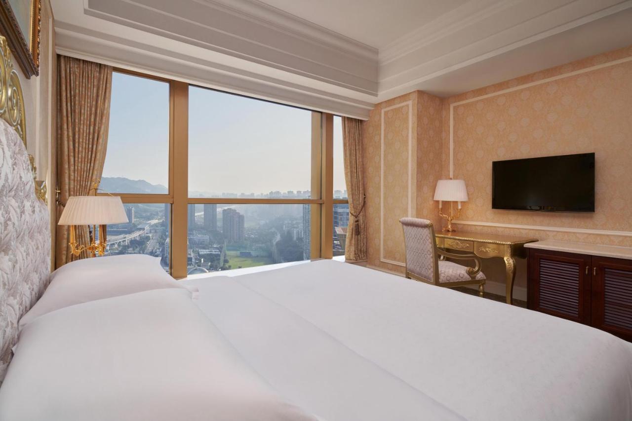 Sheraton Chongqing Hotel Esterno foto