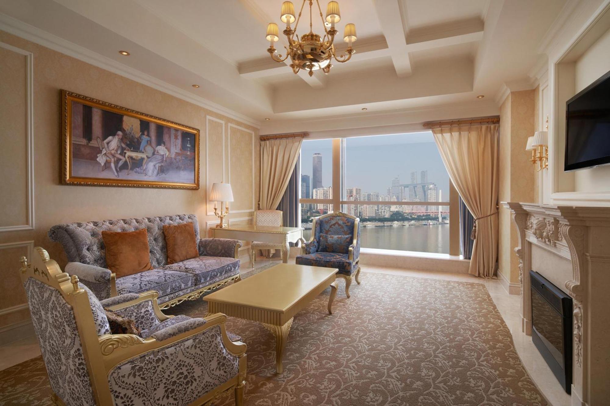 Sheraton Chongqing Hotel Esterno foto