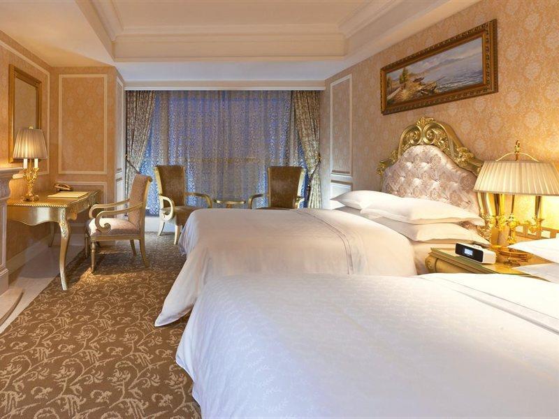 Sheraton Chongqing Hotel Esterno foto